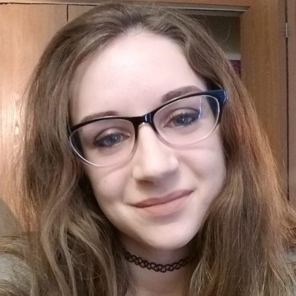 Meet your Posher, Kaitlyn - Picture 1 of 1